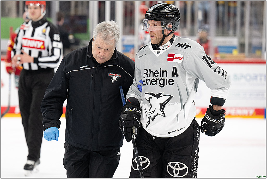 PENNY DEL; Duesseldorfer EG- Koelner Haie; Duesseldorf, 24.01.2025